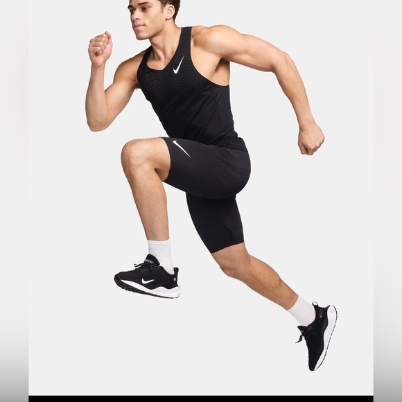 NWTS-2025 Nike ADV Dri-Fit 1/2 Length Black Running Tights Men's  LG FN3369-011 - Picture 1 of 4